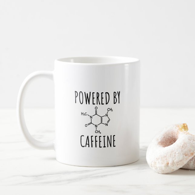 Caneca De Café Powered By Caffeine - Citação de café engraçada (Com Donut)