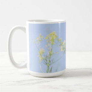 Caneca De Café Prados de Flores Selvagens do Céu Azul Pálido Past