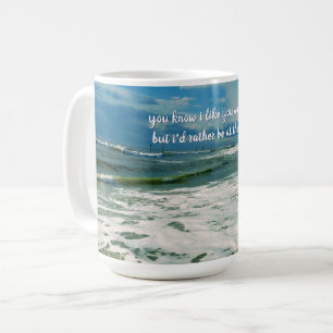 Caneca De Café Preferencialmente Estará Na Praia   Custom Text