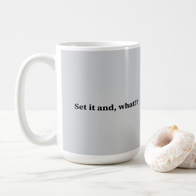 Caneca De Café Preparar e, o quê? (Com Donut)
