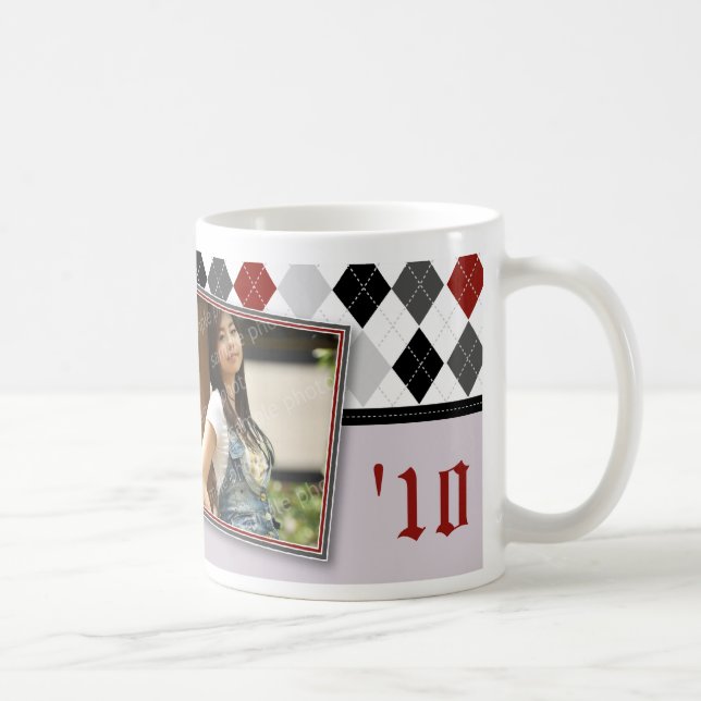 Caneca De Café Preppy Argyle Graduation Mug (esquema de cinzas) (Direita)