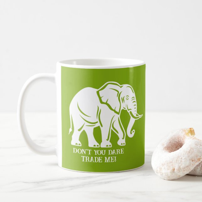 Caneca De Café Presente de Brincadeira Elefante Branco (Com Donut)