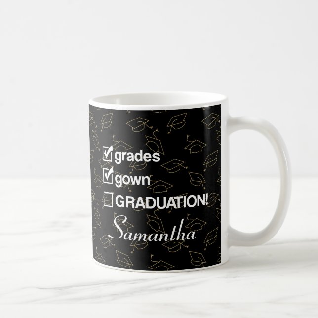 Caneca De Café Presente de Graduação de Nome Personalizado | Form (Direita)