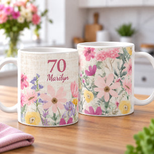Caneca De Café Presente moderno de 70 anos para ela em linho flor