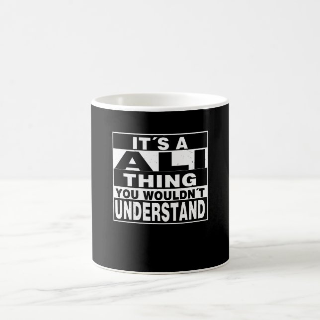 Caneca De Café Presente personalizado de sobrenome ALI (Centro)