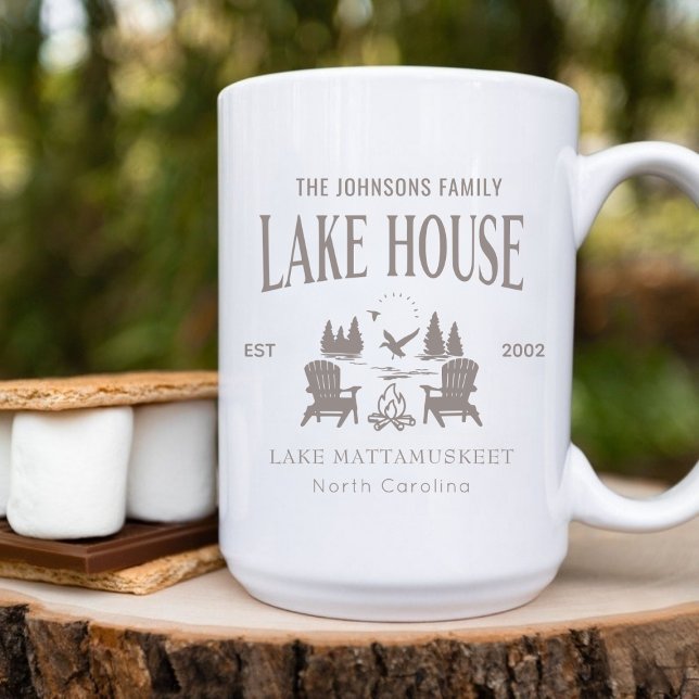 Caneca De Café Presente Personalizável para Casa à Beira do Lago  (Customizable Lake House House Warming Gift 15oz Coffee Mug)