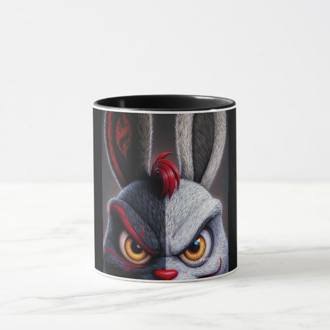 Caneca de Café Preta com Rosto de Monstro Assustad (Centro)