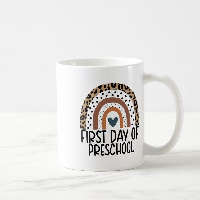 Caneca De Café Primeiro Dia Da Pré-Escola Arco-Íris Professora Me (Direita)