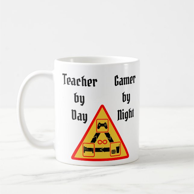 Caneca De Café Professor de Dia, Jogador de Noite (Esquerda)