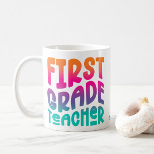 Caneca De Café Professor do 1º Ano Design de texto Ombre Colorido