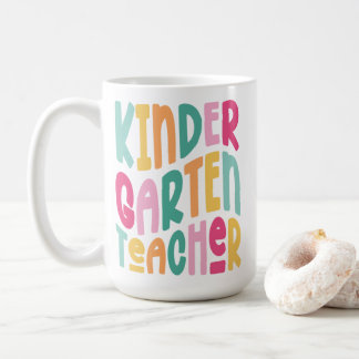 Caneca De Café Professora de Jardim de Infância Texto Colorido