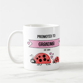 Caneca De Café Promoted to grandma ladybugs pink