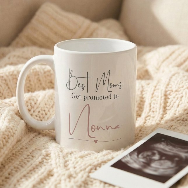 Caneca De Café Promoted to Nonna Gift Pregnancy Announcement (Best moms get promoted to Nonna mug
)