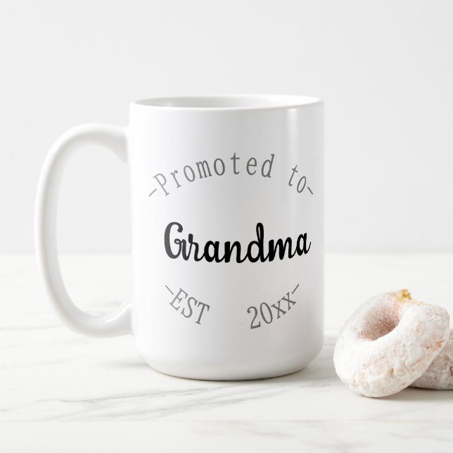 Caneca De Café Promovida a Avó (Com Donut)