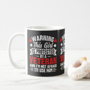 Caneca De Café Protegida Por Um Veterano Orgulhosa Filha De Veter