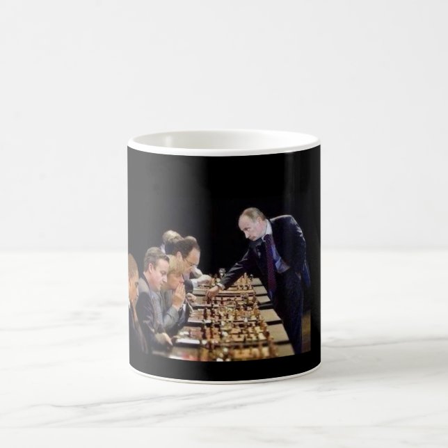 Caneca De Café Putin Plays Chess (Centro)