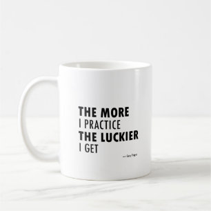 Caneca De Café Quanto mais eu pratico, mais sortudo eu sou