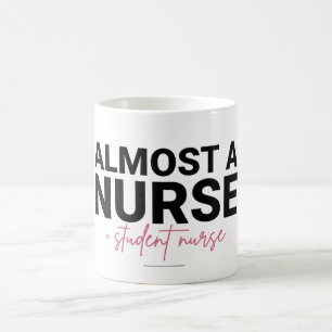 Caneca De Café Quase uma Estudante de Enfermagem Escola de Enferm