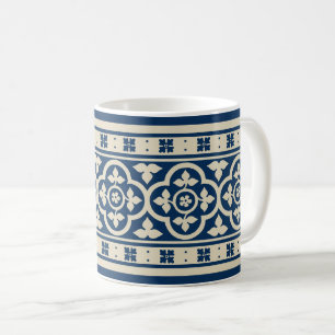 Caneca De Café Quatrefoils medieval - Marfim no azul prussiano