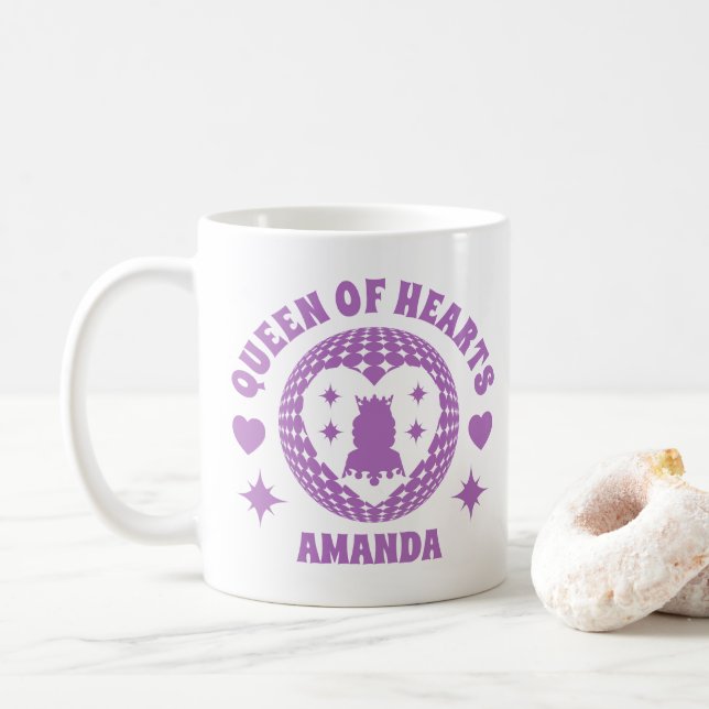 Caneca De Café Rainha Roxa Retrora de Corações Personalizada (Com Donut)