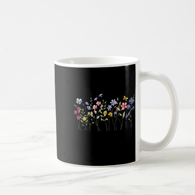 Caneca De Café Raising A Wildflower Mom Matching Botanical _1  (Direita)