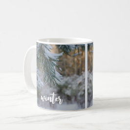 Caneca De Café Ramais de pinheiros cobertos por neve