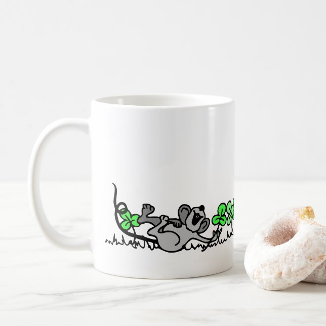 Caneca De Café Rato Brincando De Camarões (Com Donut)