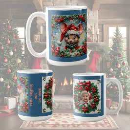 Caneca De Café Rato de Natal Espreitando Personalizável