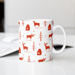 Caneca De Café renas de Natal. Padrão de animais da floresta verm<br><div class="desc">O padrão das renas vermelhas do Natal é Coffee Mug para o feriado de inverno.</div>