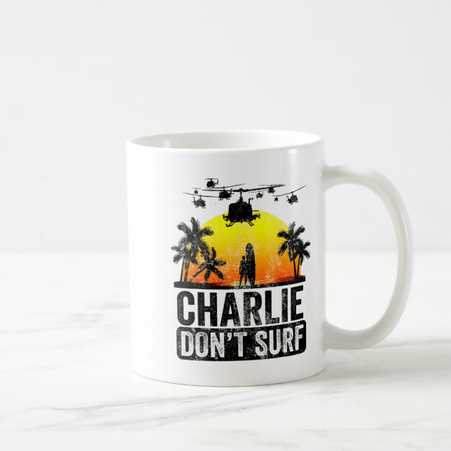 Caneca De Café Rertro Vintage Charlie Dont Surf  (Direita)