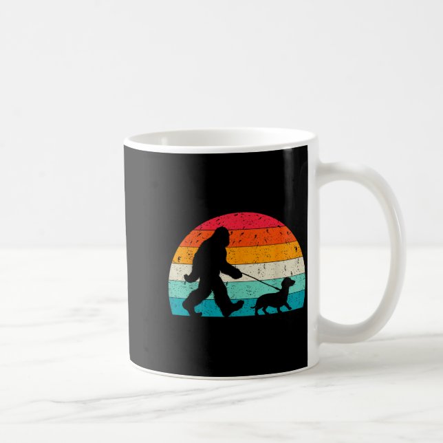 Caneca De Café Retro Sasquatch Lover Doxie Wiener Dog Walker Bigf (Direita)