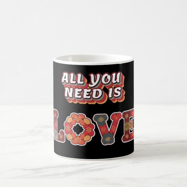 Caneca De Café Retro "Tudo Que Você Precisa É Amor" (Centro)