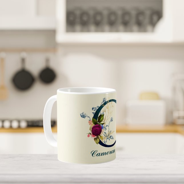 Caneca De Café Rico Floral - Letra 'C' (Criador carregado)