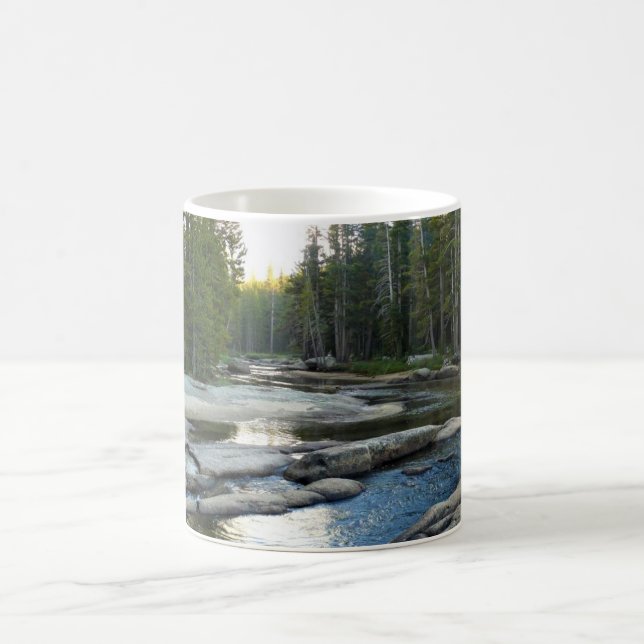 Caneca De Café Rio Tuolumne pelo Camping, Yosemite, CA (Centro)