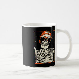 Caneca De Café Rocker Skeleton Hand Rock Sobre O Halloween Engraç