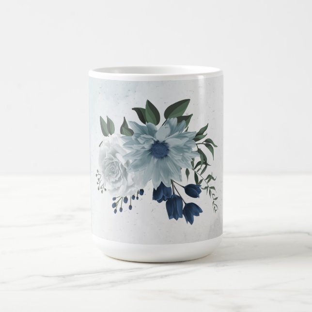 Caneca De Café romântico branco empoeirado & floral azul-marinho (Centro)