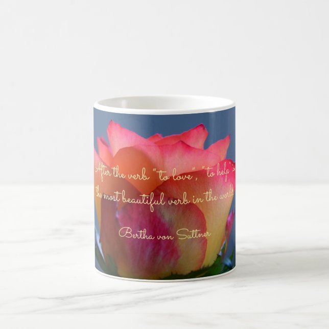 Caneca De Café Rosa Love and Help Cote Coffee Mug (Centro)