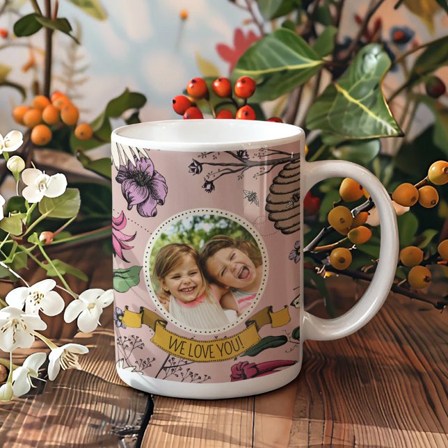 Caneca De Café Rosa Nós Amo-Te Rainha Abelha E Flores Foto (Create Your Own Mother's Day Keepsake Mug by Uploading a Photo & with Mom's Name & Custom Message)