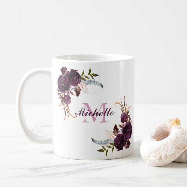 Caneca De Café Rosa Roxo Elegante Nome Floral Monograma Mug (Com Donut)