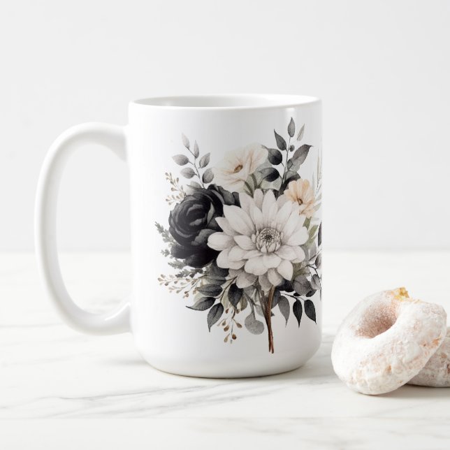 Caneca De Café Rosas e Visitas Negras e Brancas em Branco (Com Donut)