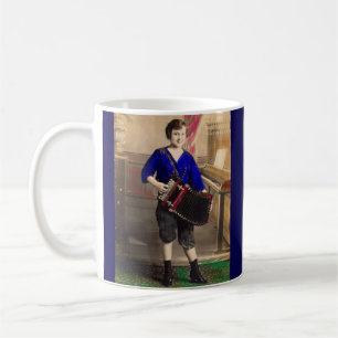 Caneca De Café RPPC, jovem acordionista