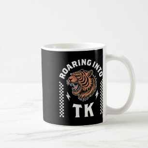 Caneca De Café Rugindo no Tk Tigre Rugidor De Volta à Escola Meni