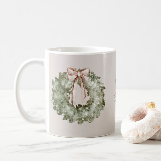 Caneca De Café Rustic Christmas Watercolor Wreath and Bow (Com Donut)