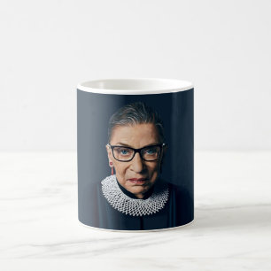Caneca De Café Ruth Bader Ginsburg soprando a pastilha elástica r