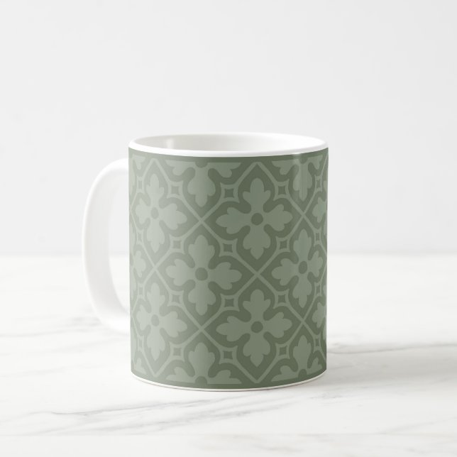 Caneca De Café Sage Green Gótica Revival Quatrefoil Café Mug (Frente Esquerda)