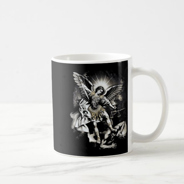 Caneca De Café Saint Michael Defeating Satan Archangel Warrior  (Direita)