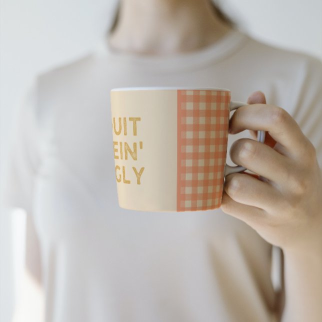 Caneca De Café Sair de ser uma gíria de campo feia (Ready to spice up your coffee routine with some Southern sass? Mamas & Meemaws will love them too!)