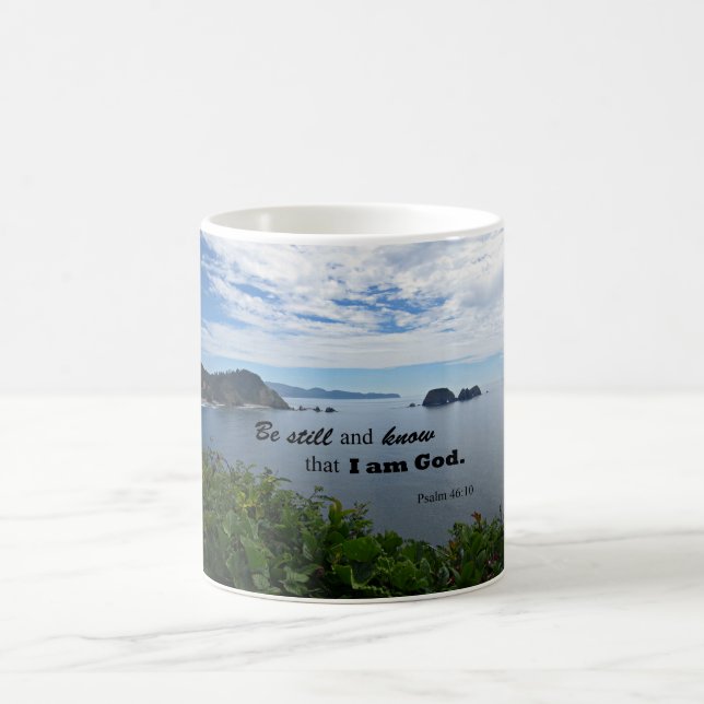 Caneca De Café Salm 46:10 Fique quieto e saiba que eu sou Deus (Centro)