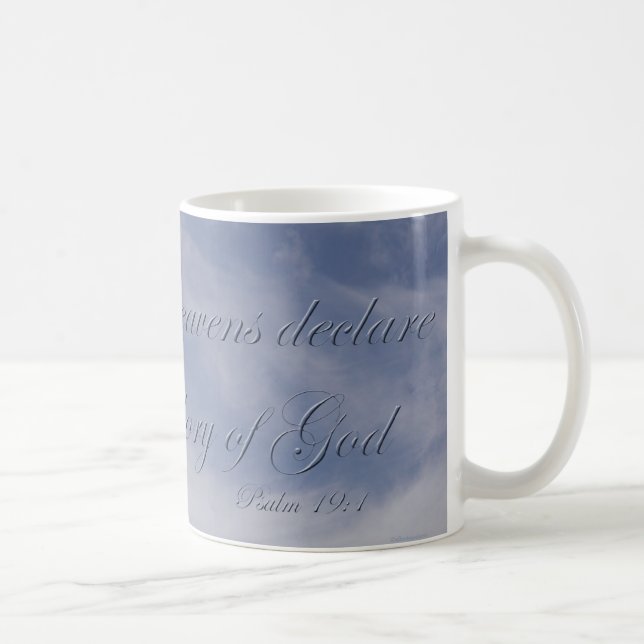 Caneca De Café Salmo 19:1 Os céus declaram a glória de Deus (Direita)