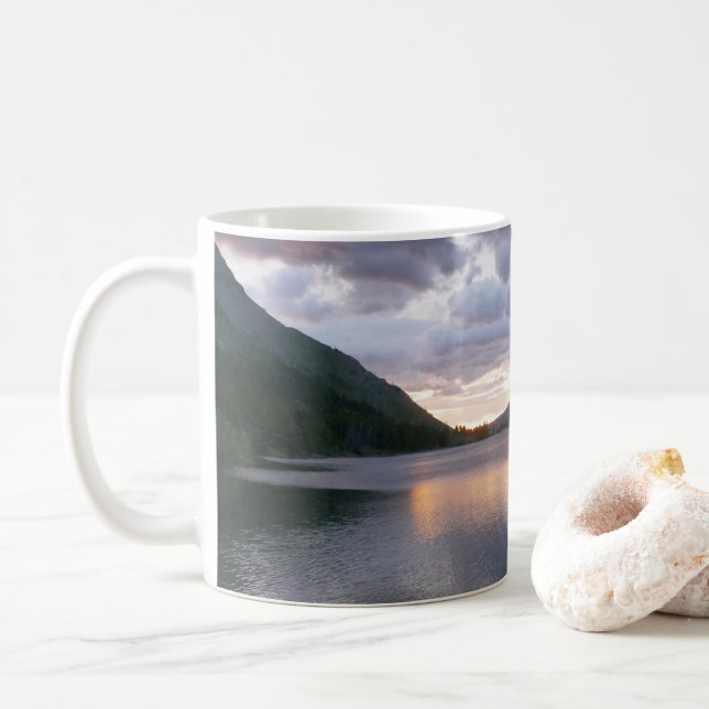 Caneca De Café Salto do Sol no Lago Swiftcurrent I (Com Donut)